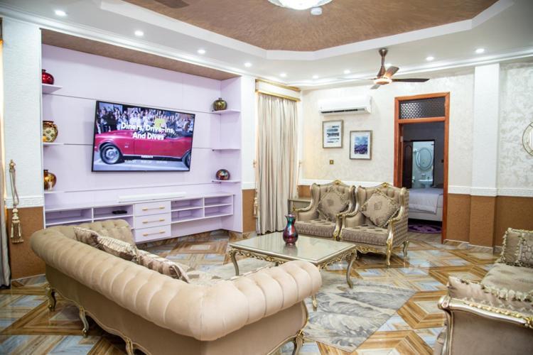 Macoba Luxury Apartments Кумаси Экстерьер фото